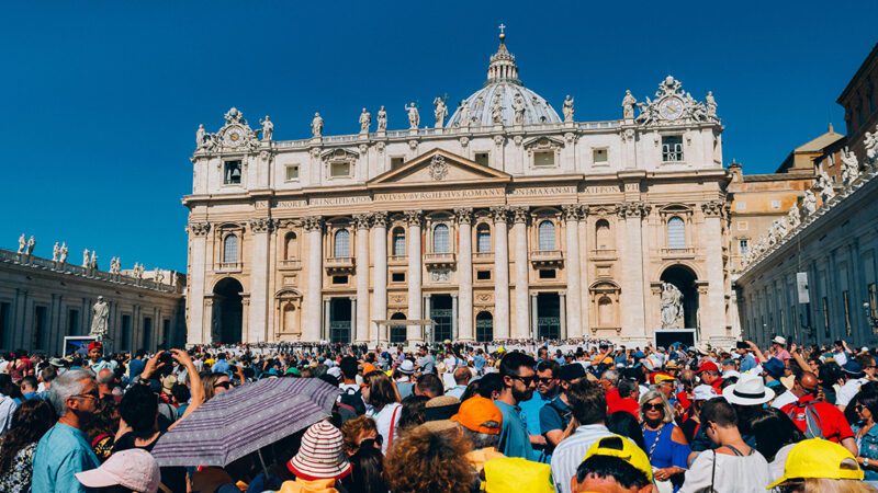 Fumaça branca: novo Papa escolhido por cardeais