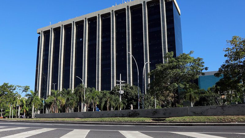 Prefeitura do Rio decreta luto oficial de três dias pela morte de Bira Presidente