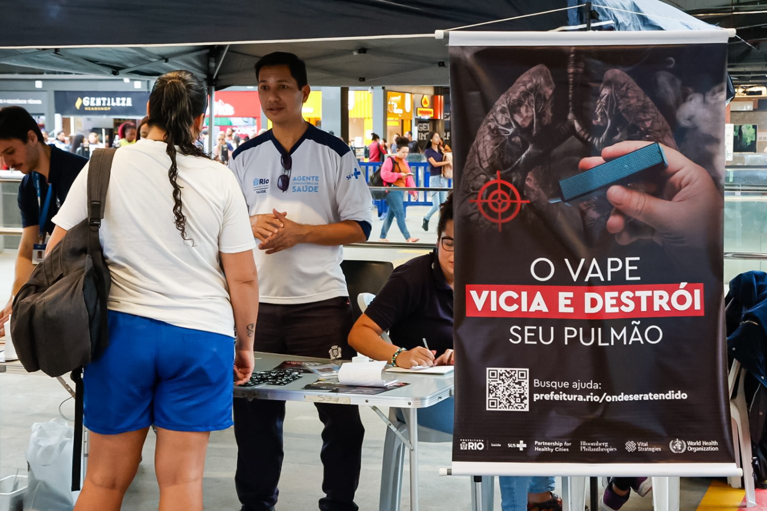 Terminal Gentileza recebe ação contra o tabagismo em alusão ao Dia Mundial sem Tabaco