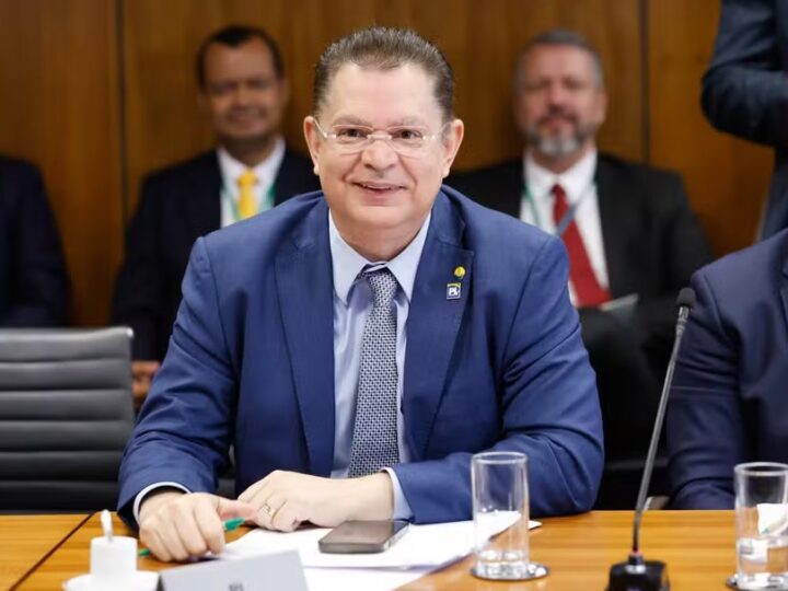 PL aposta em anistia e tenta levar projeto a líderes da Câmara na próxima semana