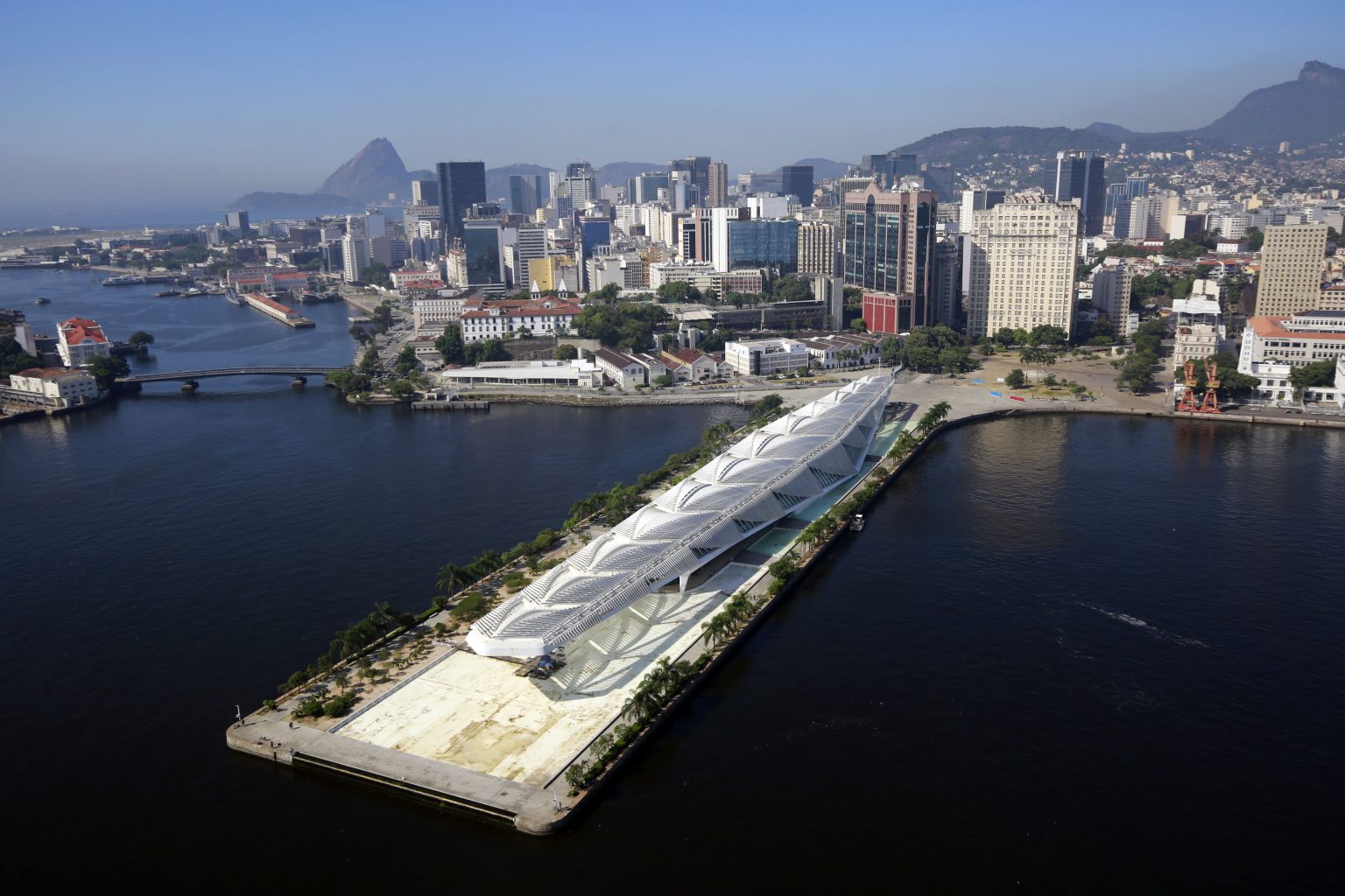 Rio de Janeiro será palco de encontros internacionais sobre clima antes da COP30