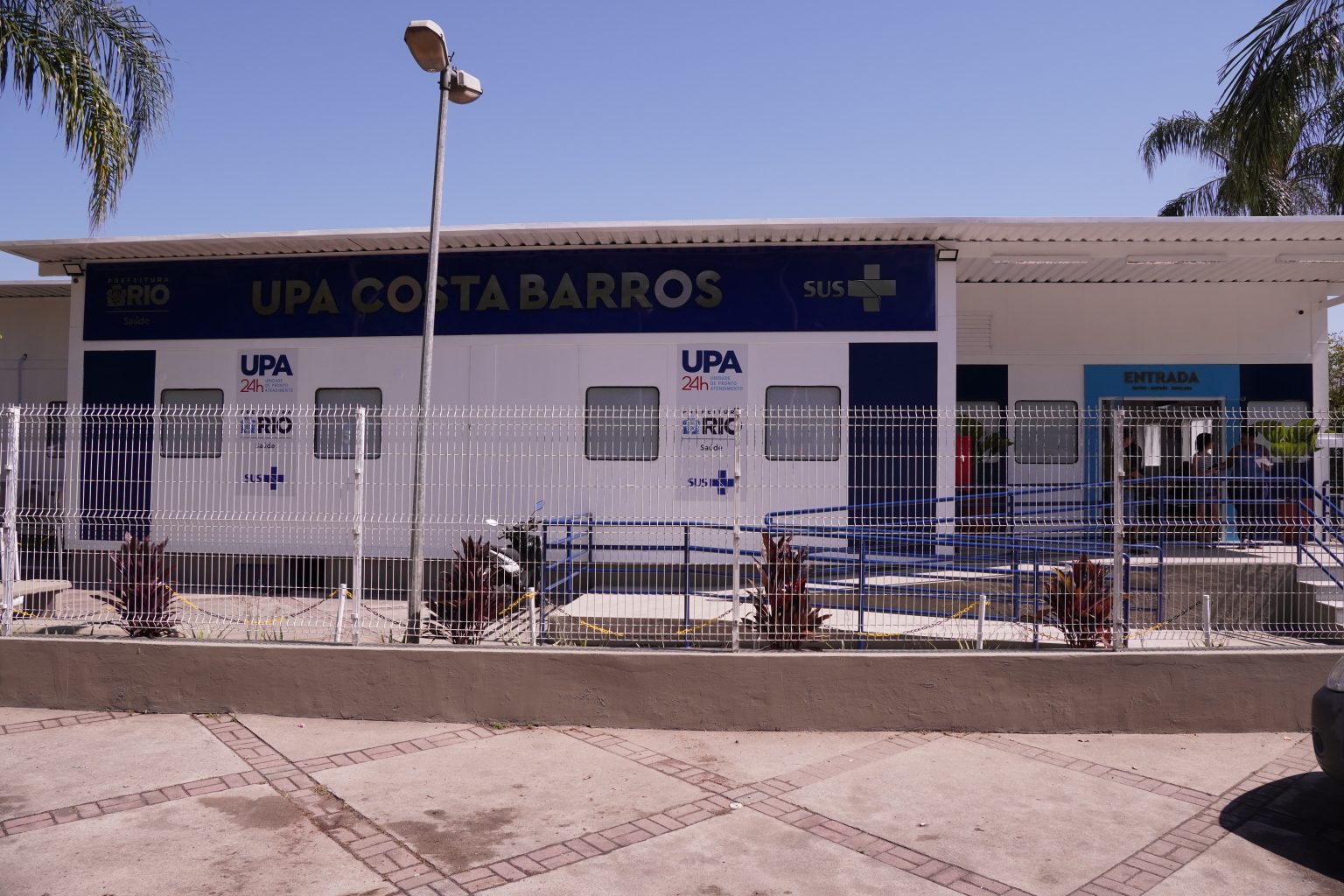 Prefeitura reabre a UPA Costa Barros após pausa nos atendimentos