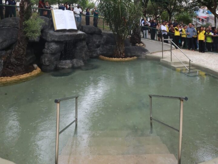 Prefeitura inaugura primeiro batistério público do município
