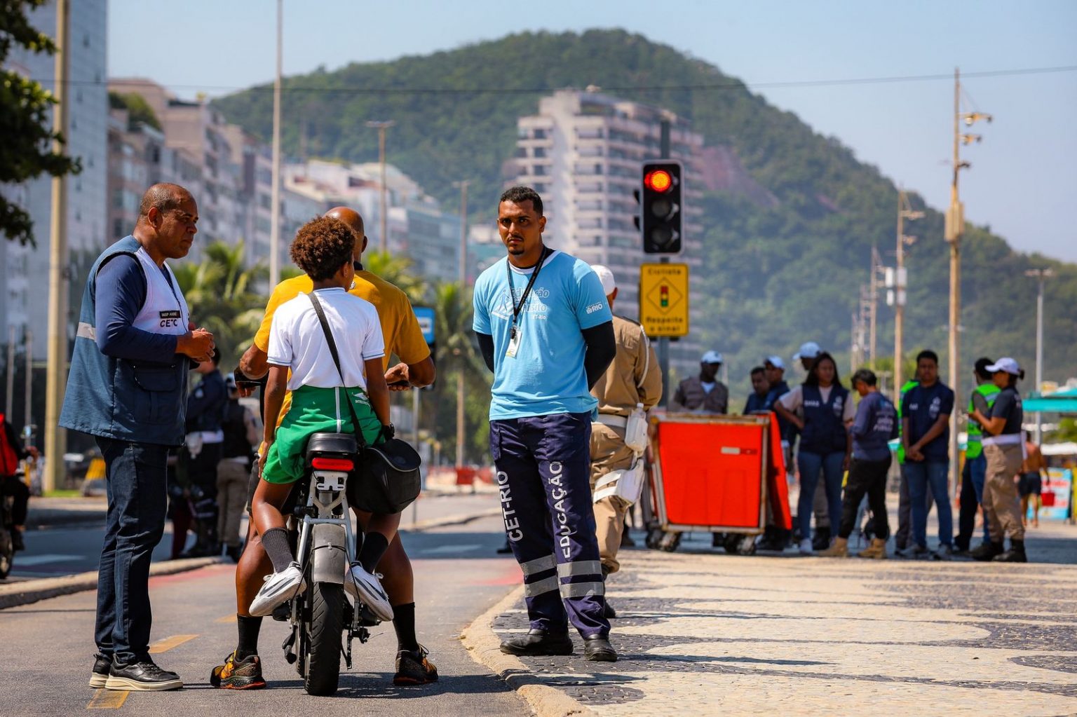 Rio se torna a primeira capital brasileira com regras para circulação de equipamentos elétricos