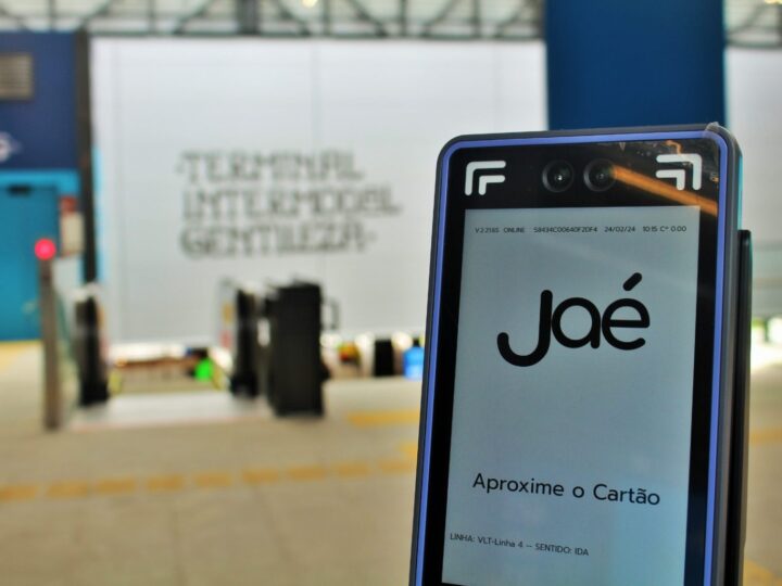 Jaé chega a 1 bilhão de viagens e amplia digitalização do transporte público do Rio