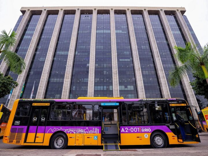 Prefeitura apresenta novos ônibus do Sistema RIO que começam a circular na Zona Oeste