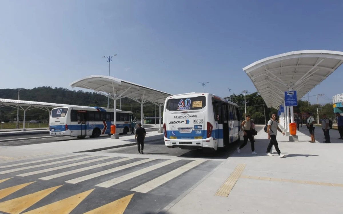 Passageiros elogiam primeiro dia útil do Terminal Mato Alto: ‘seguro e bem espaçoso’