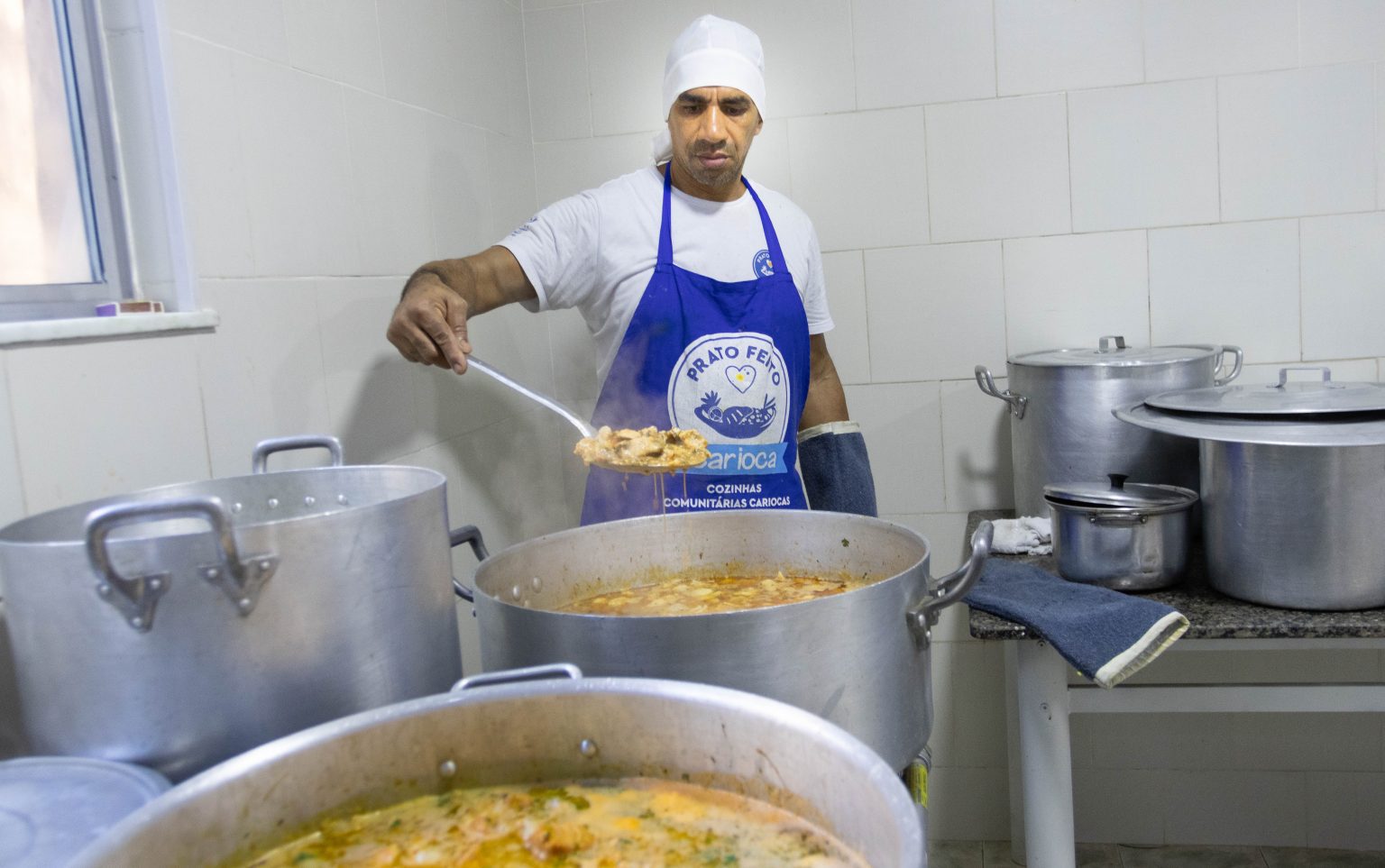 Mangueira inaugura segunda cozinha comunitária nesta sexta-feira