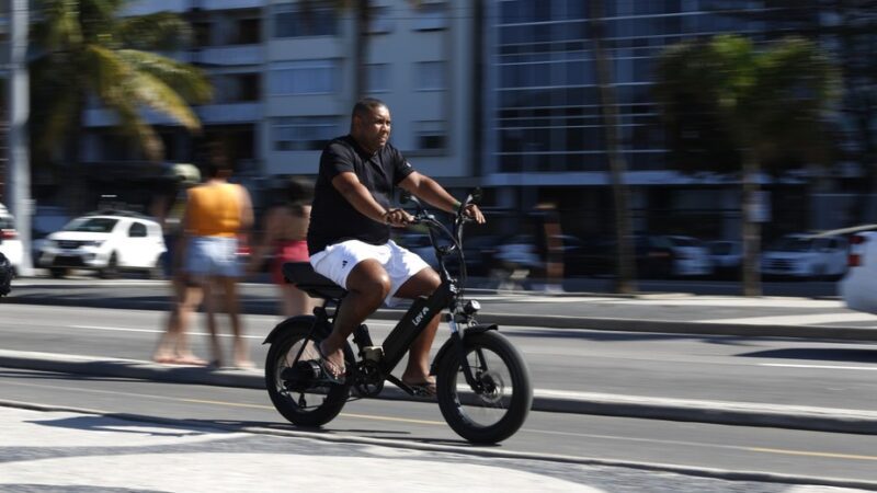 Lei sobre circulação de bicicletas elétricas em ciclovias é sancionada por Eduardo Paes