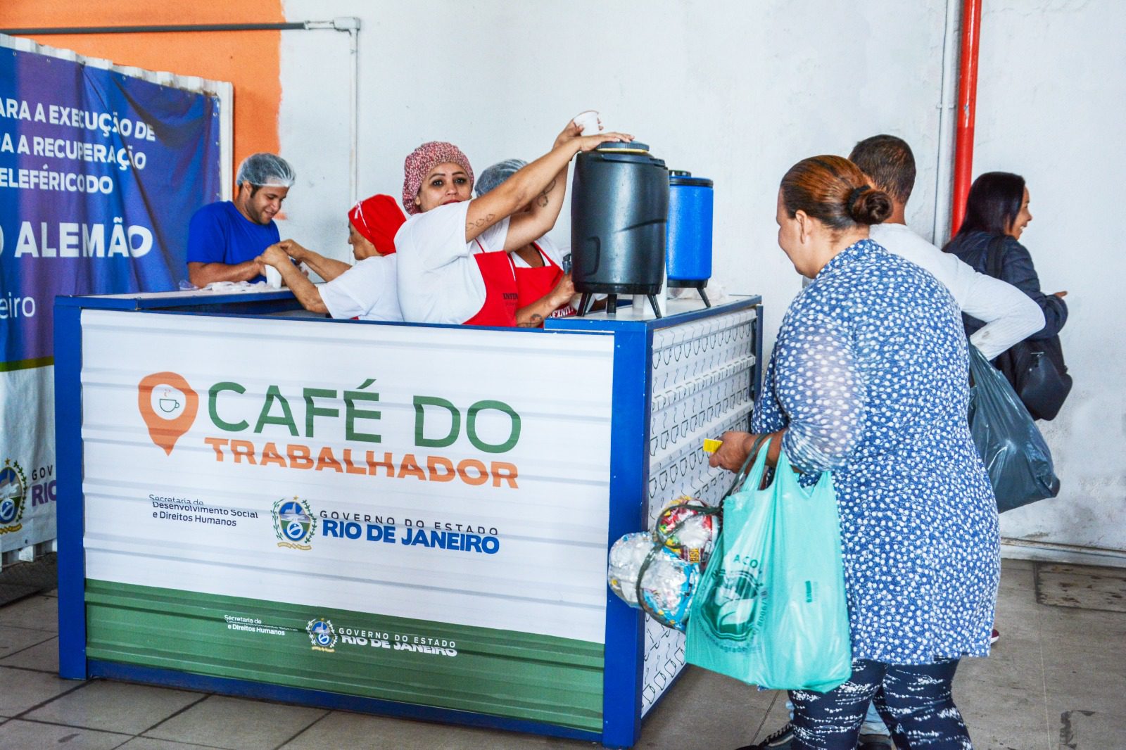 Governo do Rio Introduz Café do Trabalhador em Estações de Trem da Zona Norte