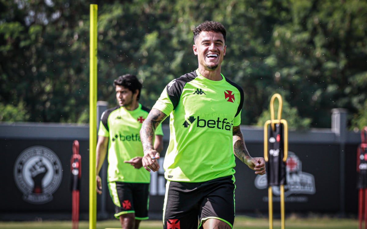 Coutinho Pode Reforçar o Vasco na Partida Contra o Athletico-PR pelo Brasileirão