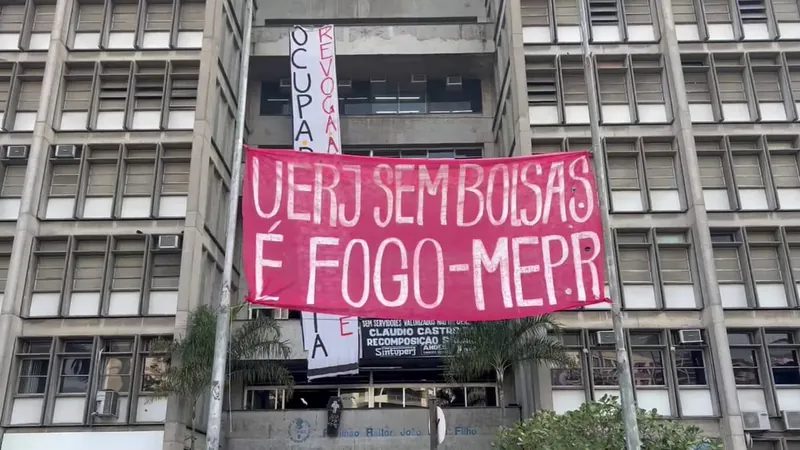 O TJRJ estabelece uma audiência com alunos e representantes da Uerj para resolver a questão da desocupação