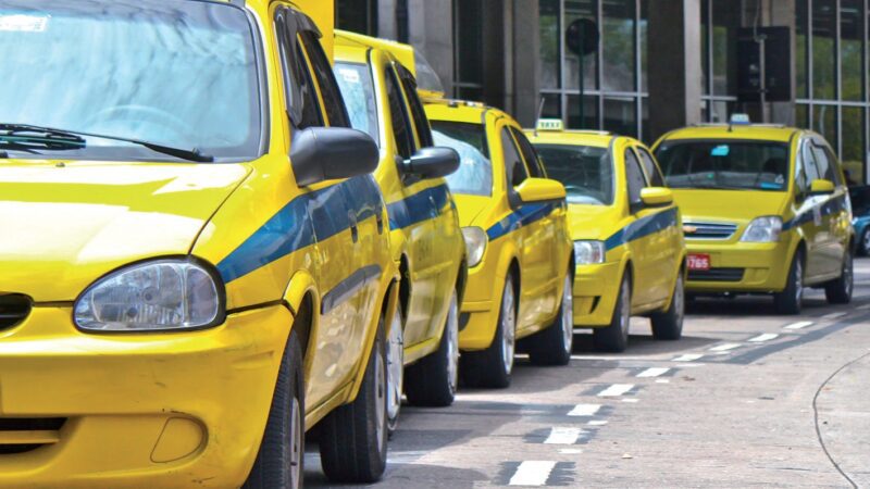 O Taxi.Rio oferece a opção de cadastro para motoristas que desejam aceitar pagamentos com cartão de crédito.