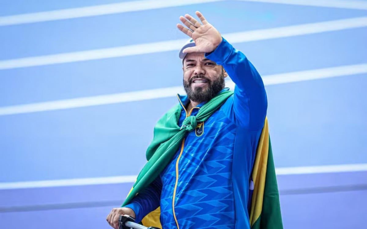 Atleta Brasileiro Conquista Tricampeonato e Recorde Mundial no Lançamento de Disco nas Paralimpíadas