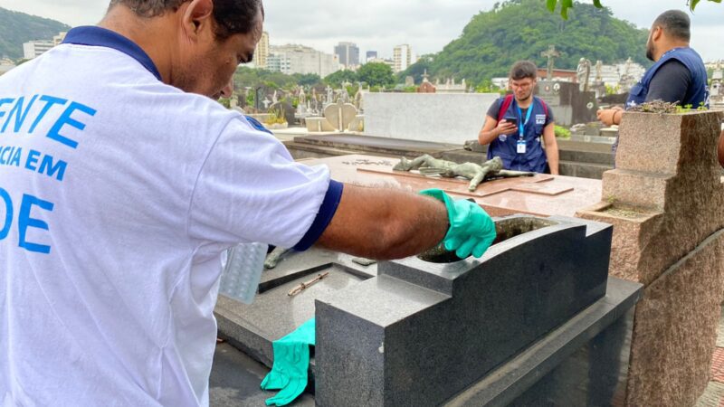 Ações de controle da dengue são intensificadas nos cemitérios devido ao Dia de Finados