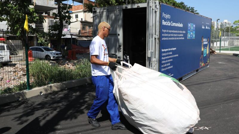 A Prefeitura do RJ apresentou o Projeto Recicla Comunidade no G20 Social